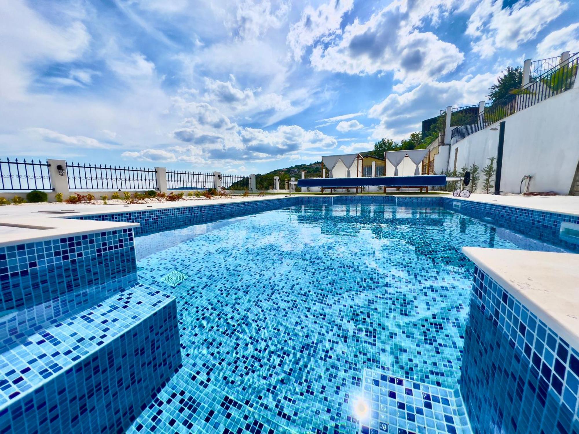 The White Pearl Boutique Villa Балчик Екстер'єр фото